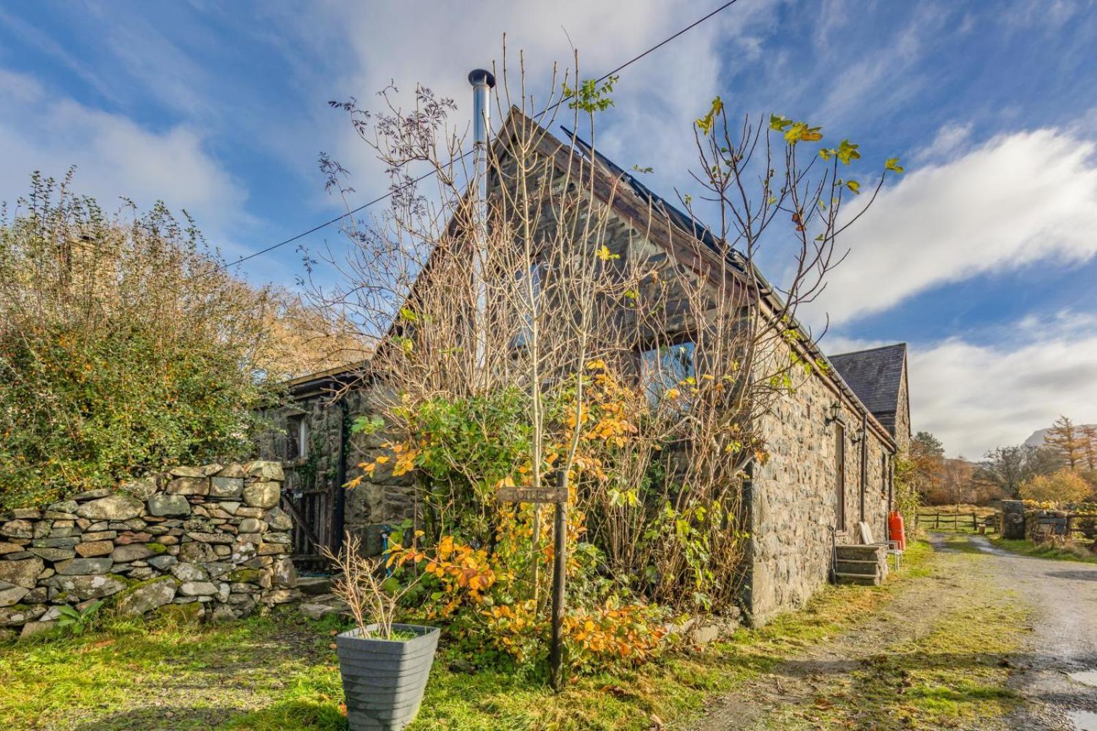 Pandy Farmhouse - Panoramic Mountain Views Within Snowdonia'S National Park - 4X4 Recommended Dolgellau Extérieur photo